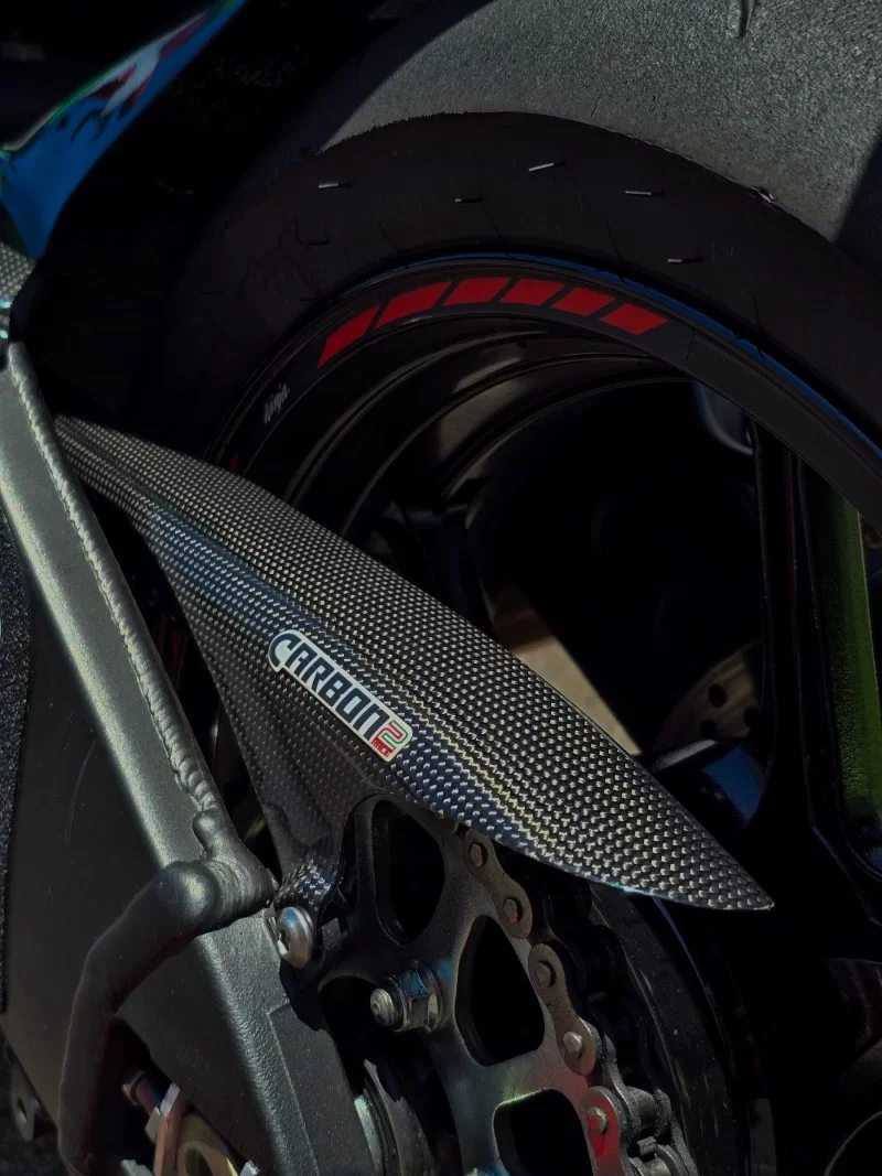 KAWASAKI ZX6R Carbon Fiber Chain Cover