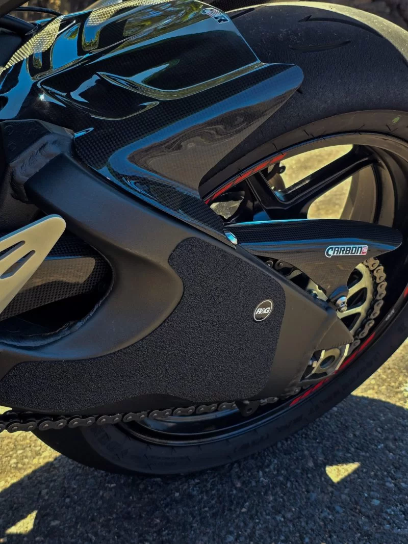 KAWASAKI ZX6R Carbon Fiber Chain Cover
