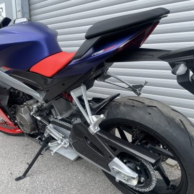 APRILIA RS660 Carbon Fiber Swingarm Cover