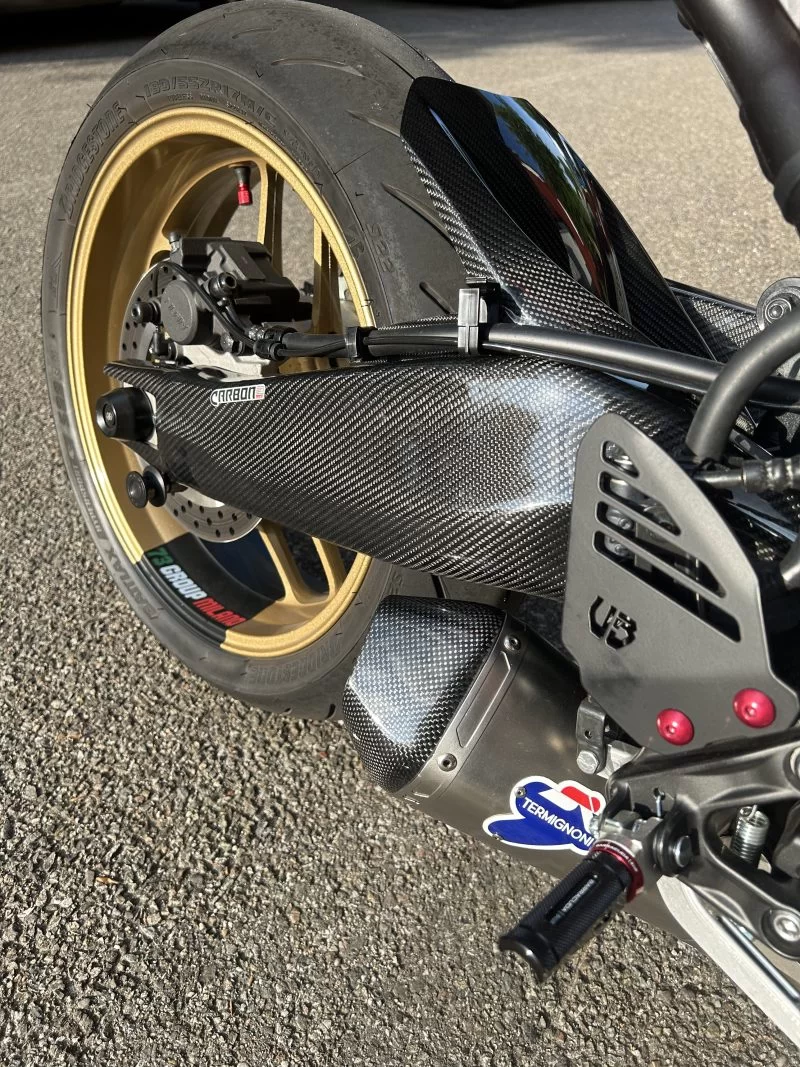 YAMAHA XSR900 Carbon Fiber Rear Hugger