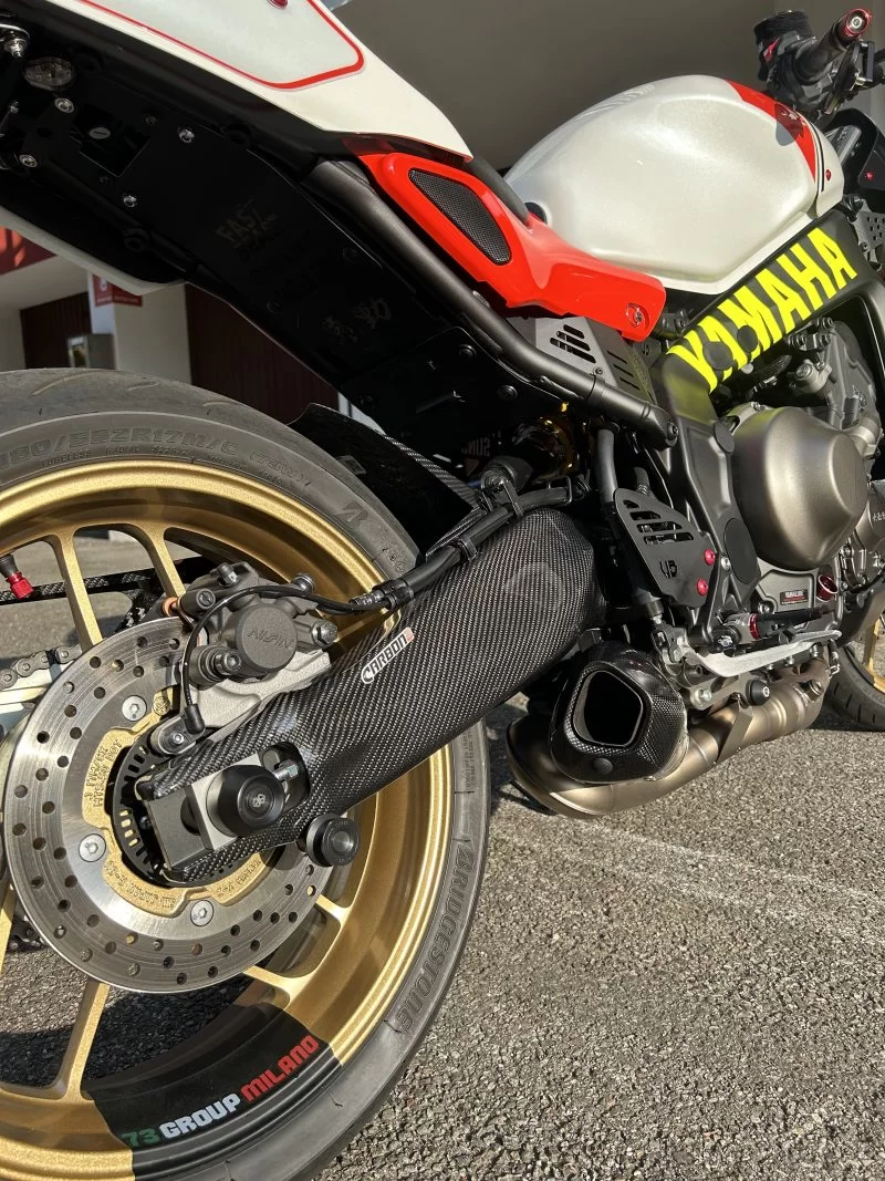 YAMAHA XSR900 Carbon Fiber Swingarm Covers