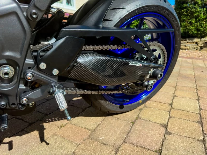 YAMAHA MT09 2021-2025 Carbon Fiber Swingarm Covers