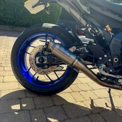 YAMAHA MT09 2021-2025 Carbon Fiber Swingarm Covers