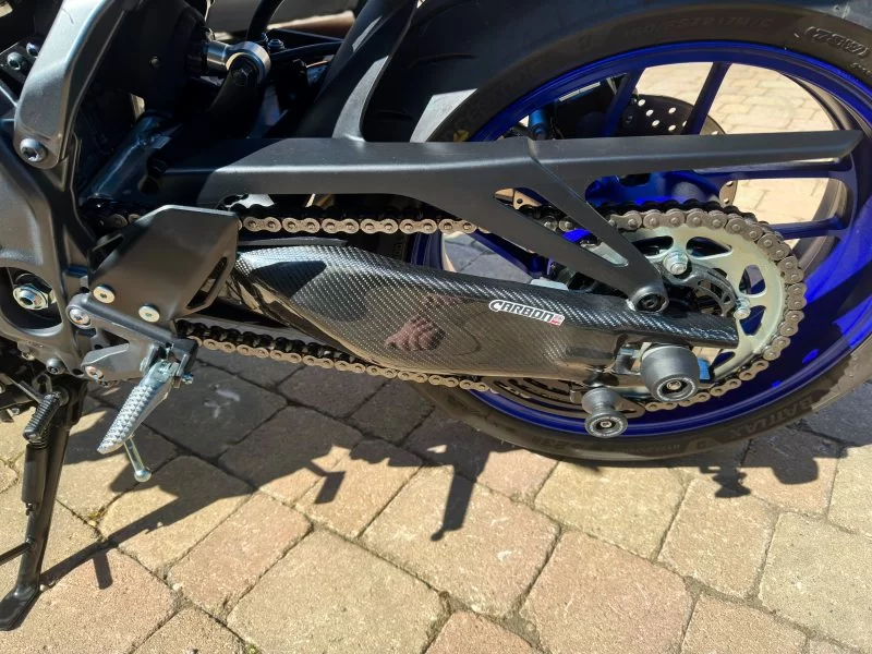 YAMAHA MT09 2021-2025 Carbon Fiber Swingarm Covers