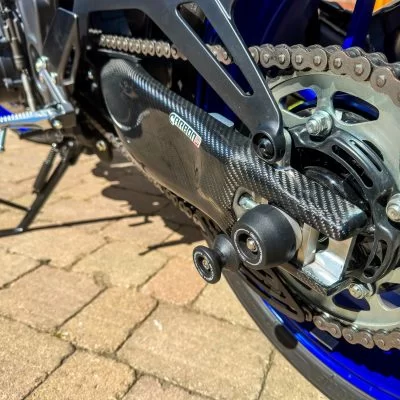 YAMAHA MT09 2021-2025 Carbon Fiber Swingarm Covers