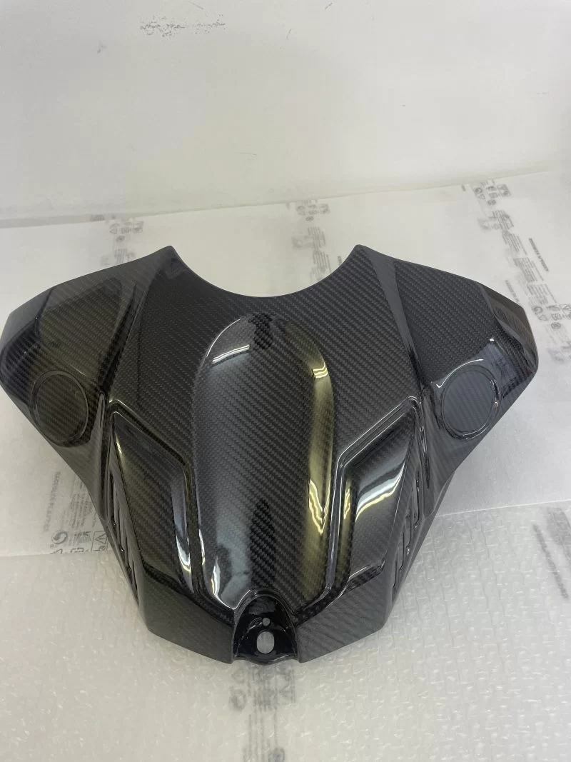 YAMAHA YZF-R1 2020-2025 Carbon Fiber Airbox Cover